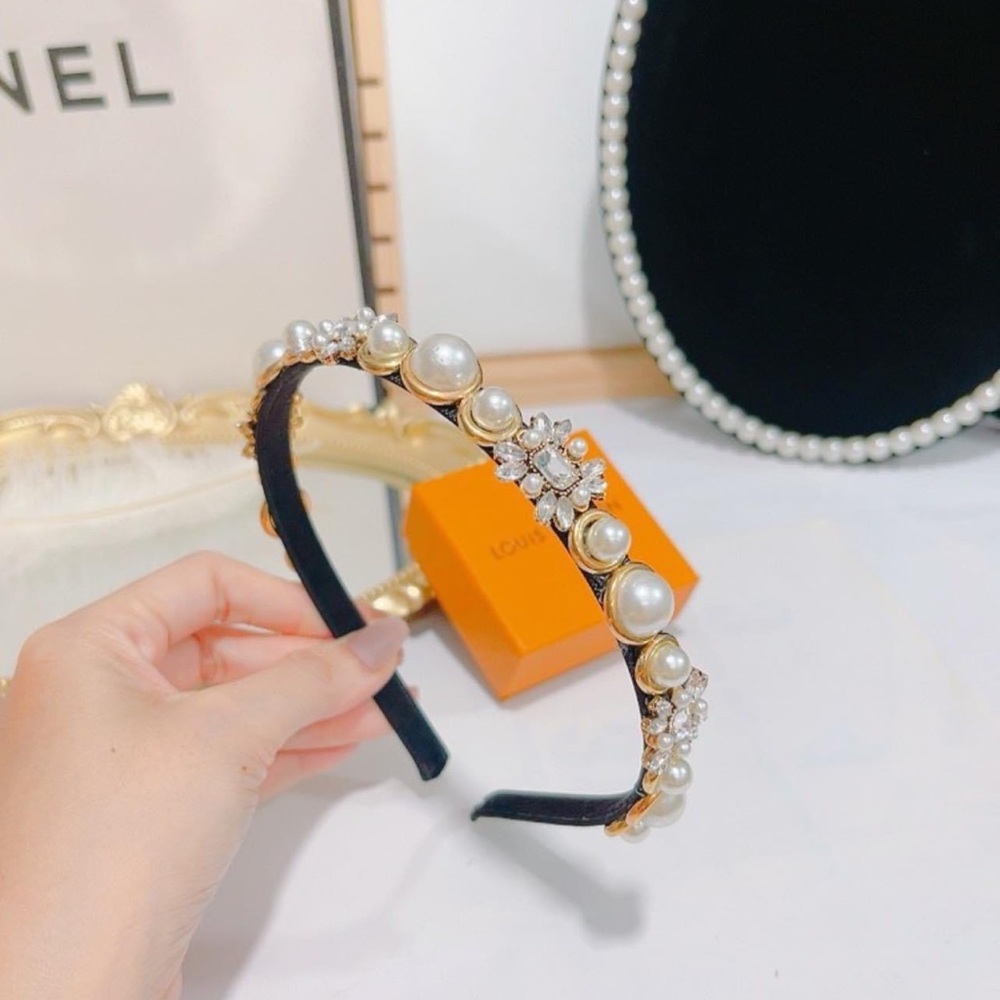 Vintage headband